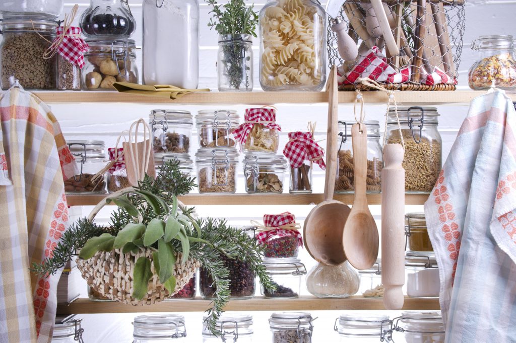 5 easy ways to organize your kitchen