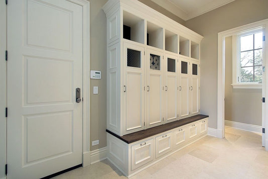 Steps to update your mudroom for summer