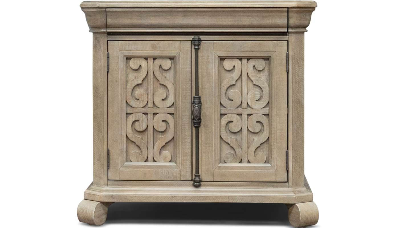 Bocelli Bachelor Chest