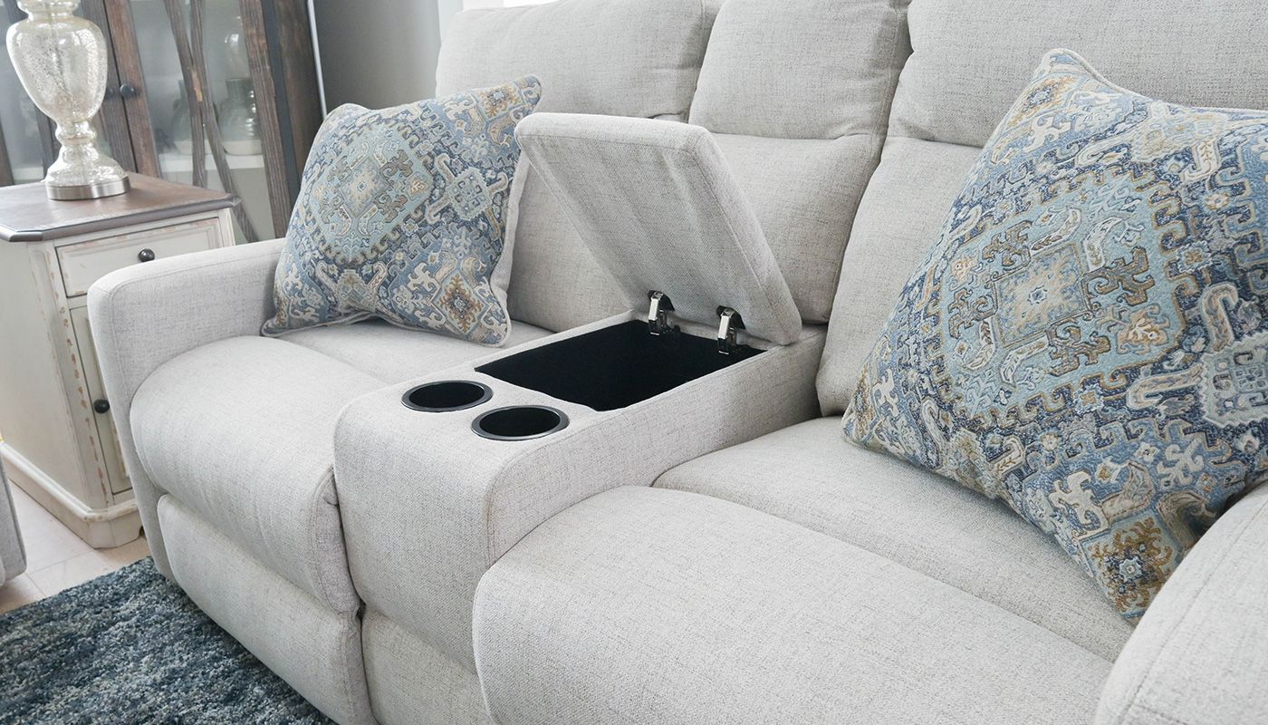 Nadia Ii Loveseat