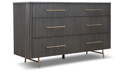 Finnely Dresser